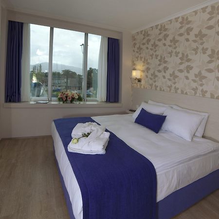 Walk In Hotel Измир Экстерьер фото